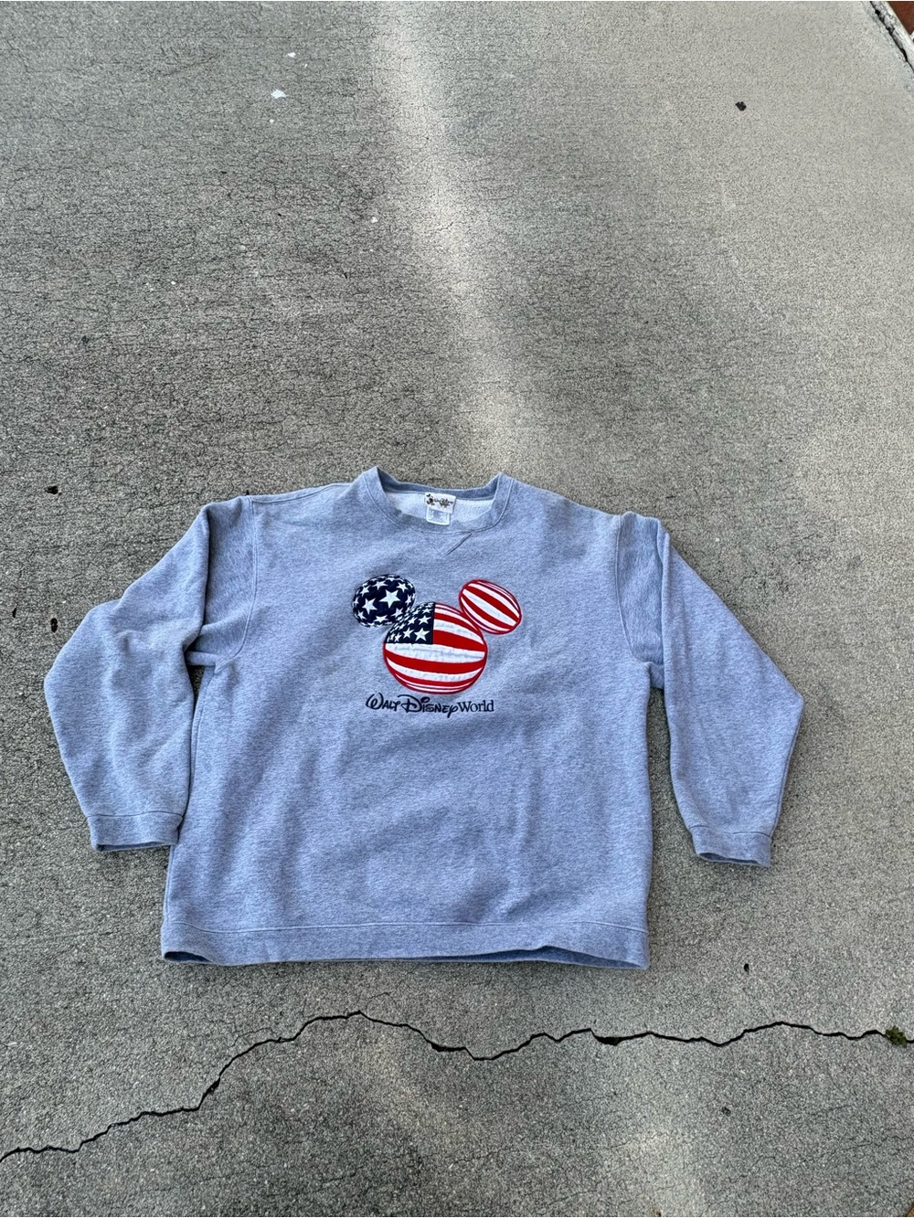 Vintage Walt Disney World Adult Large USA Flag Mickey Mouse Sweater Sweatshirt